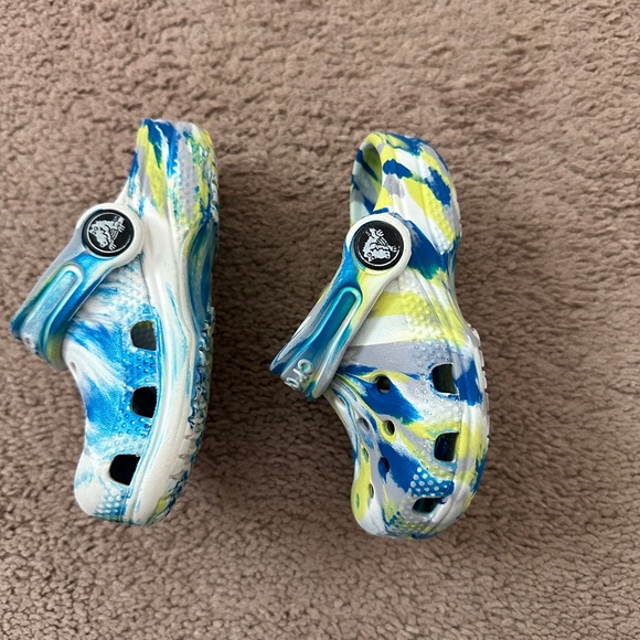 Crocs - Picture 4 of 5